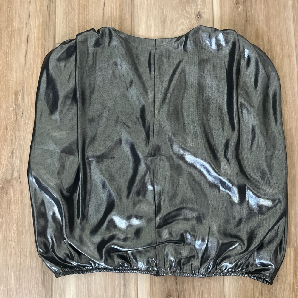 Express Metallic Top - Picture 3 of 3